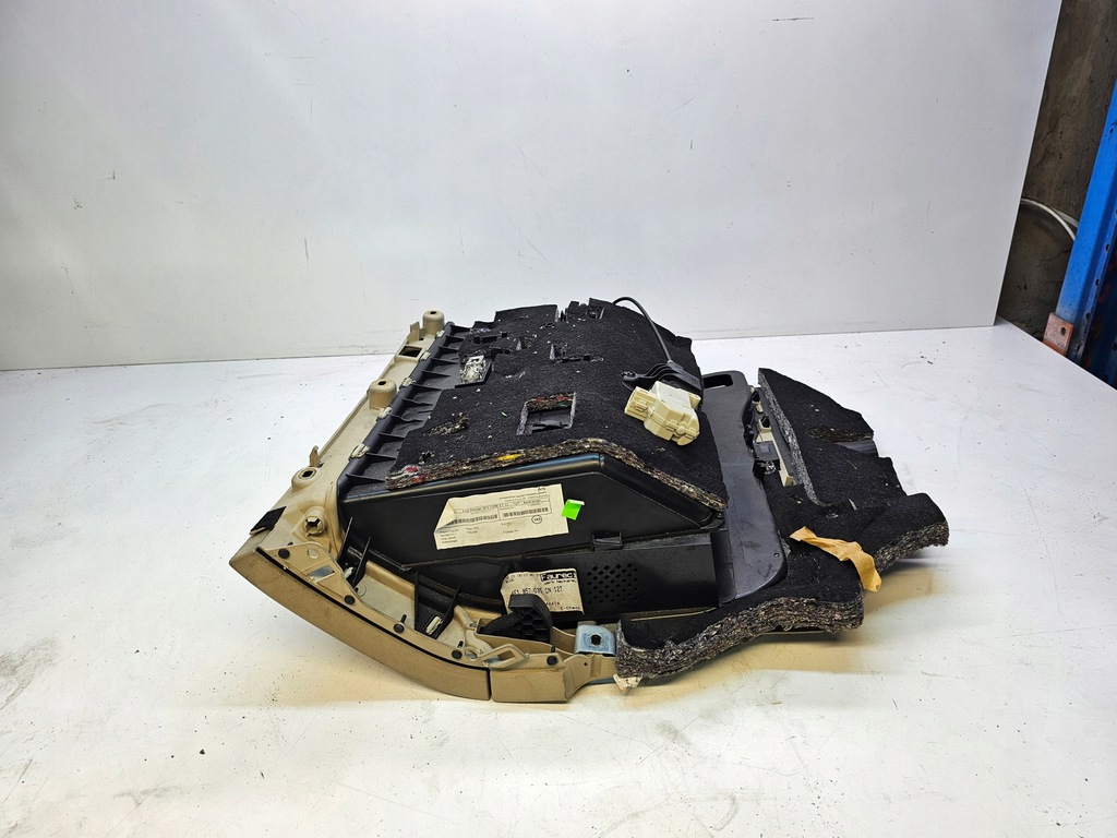 фото №5, Бардачок пассажира audi a6 c6 lift 4f1857035cn светлый