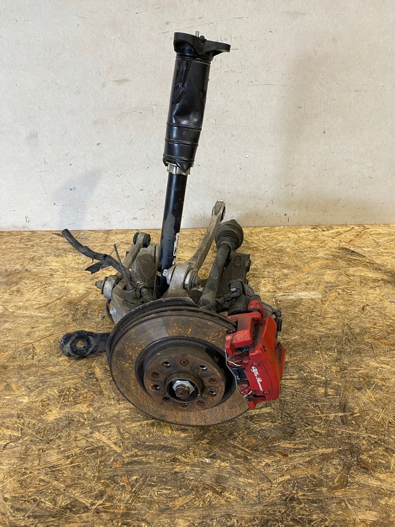 фото №1, Alfa romeo stelvio 2.2d поворотный кулак левый задняя рычаги амортизатор приводной вал