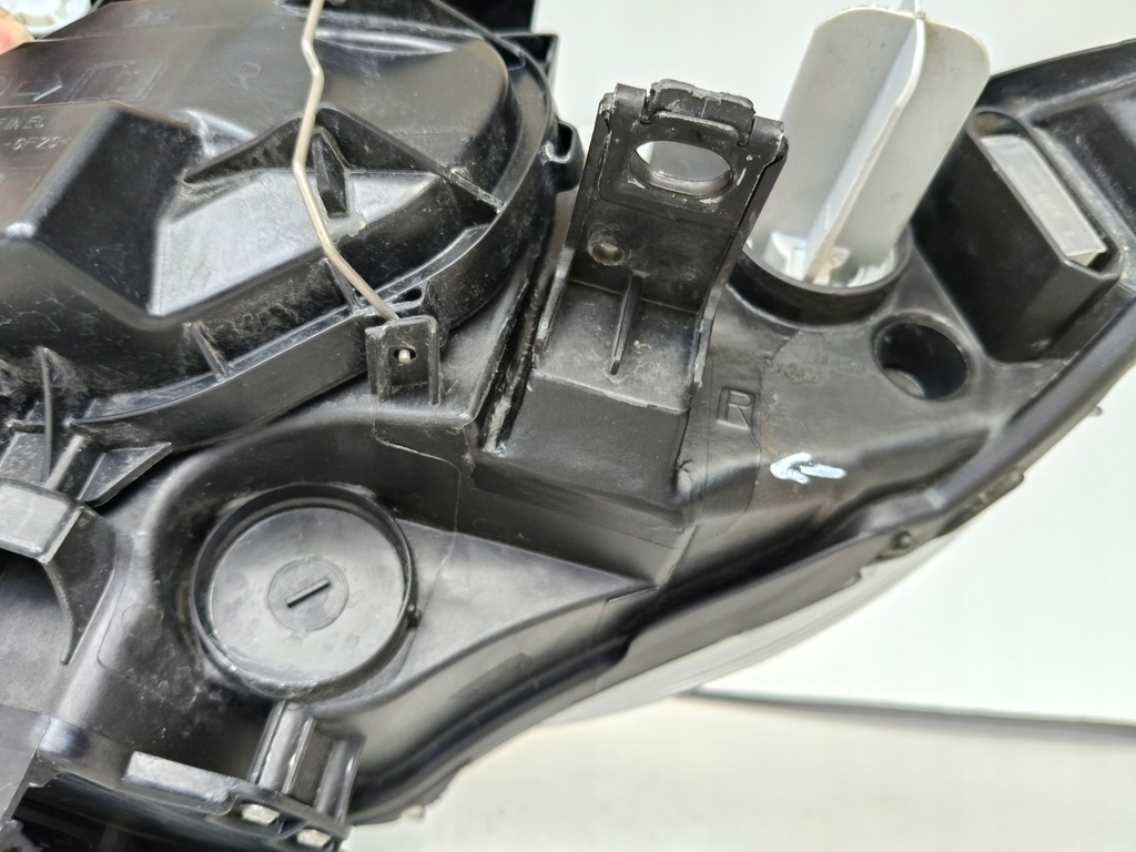 фото №8, Лампа права фара bmw 1 e81 e87 07-10 lift ксенон поворотний