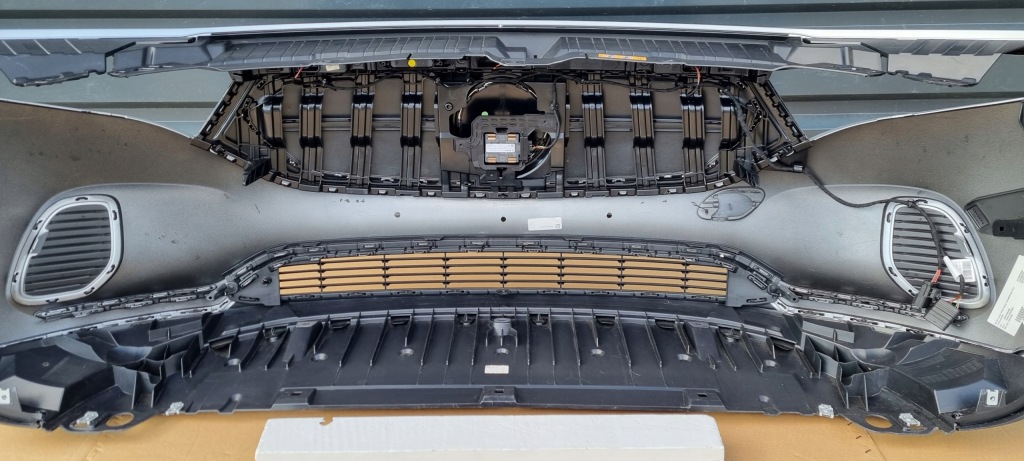 фото №9, Mercedes eqa 2021- бампер перед оригінал f035