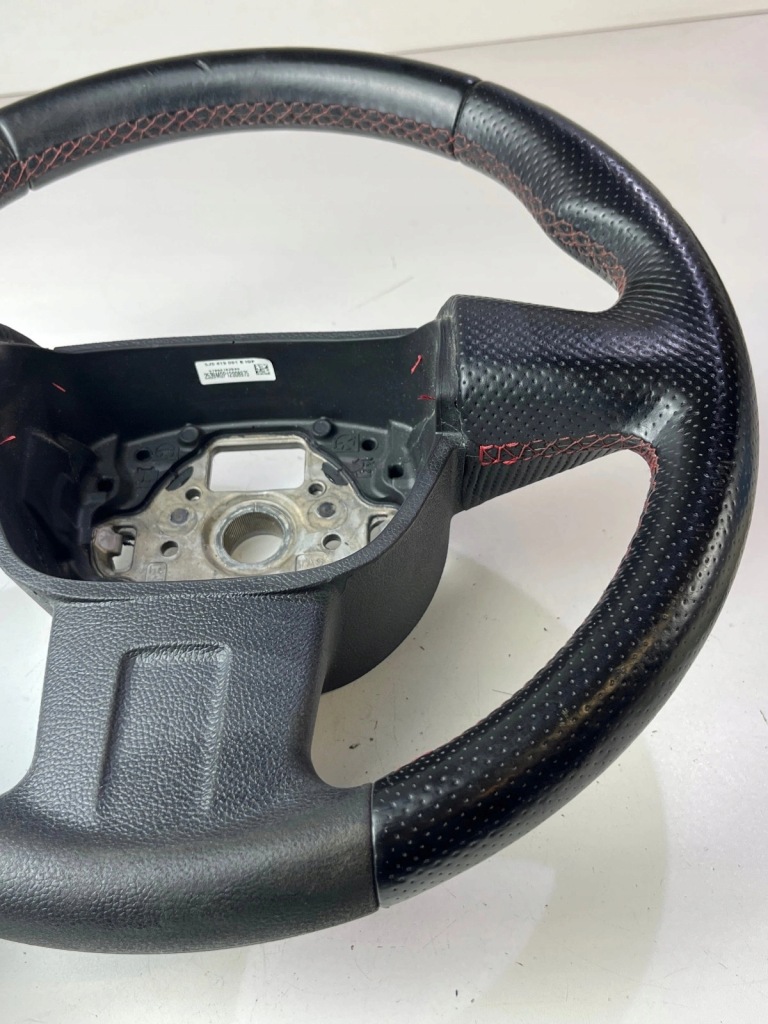 фото №11, Воздуховод кожаный skoda fabia ii monte carlo czerwona нитка