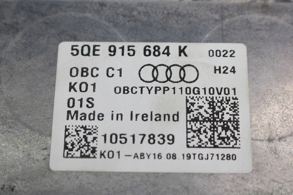 фото №8, Audi e-tron зарядное устройство 5qe915684k 5qe 915 684 k устройство do зарядки аккумулятор