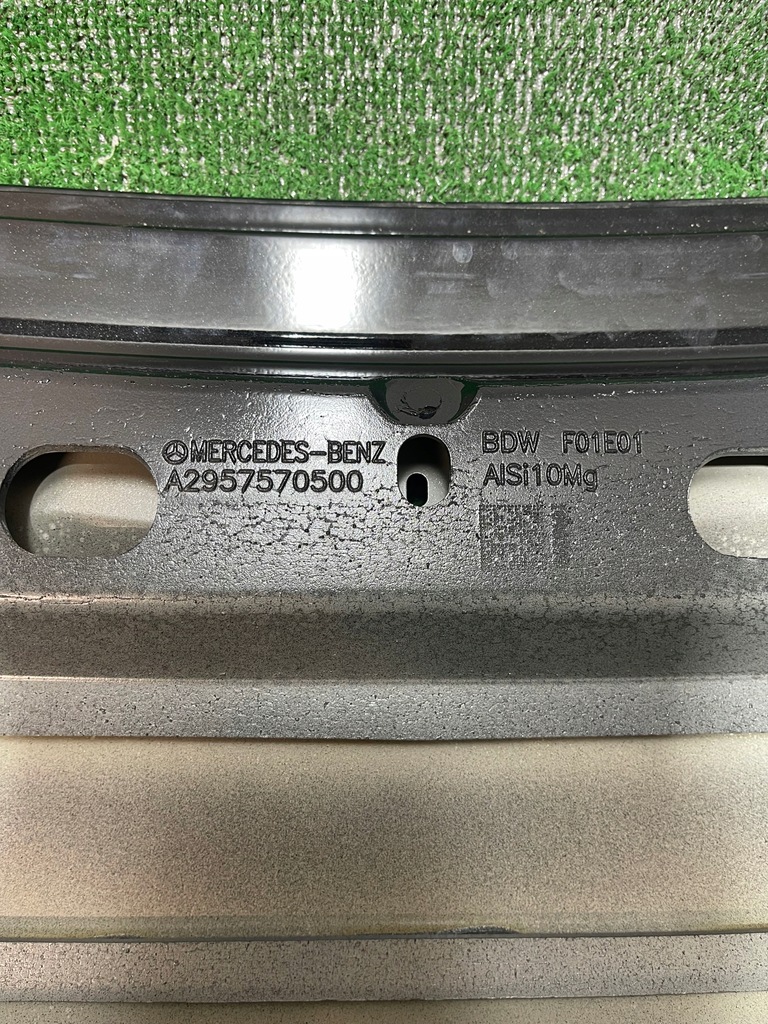 фото №10, Лампа задняя крышка багажника задняя mercedes eqe w295 sedan