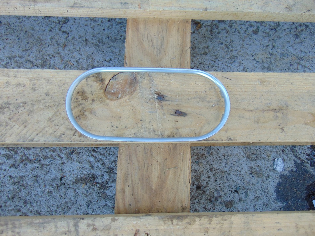 фото №1, Хром кронштейн na чашки ford b-max