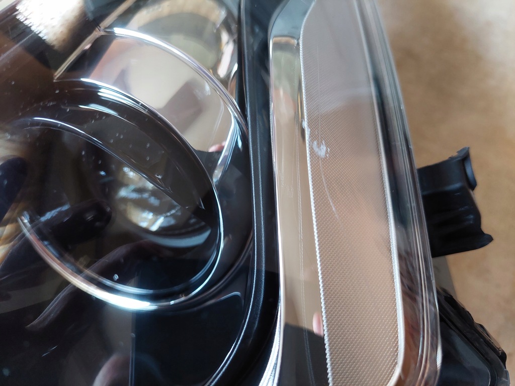 фото №7, Левая - линза - led - toyota aygo ii - lift