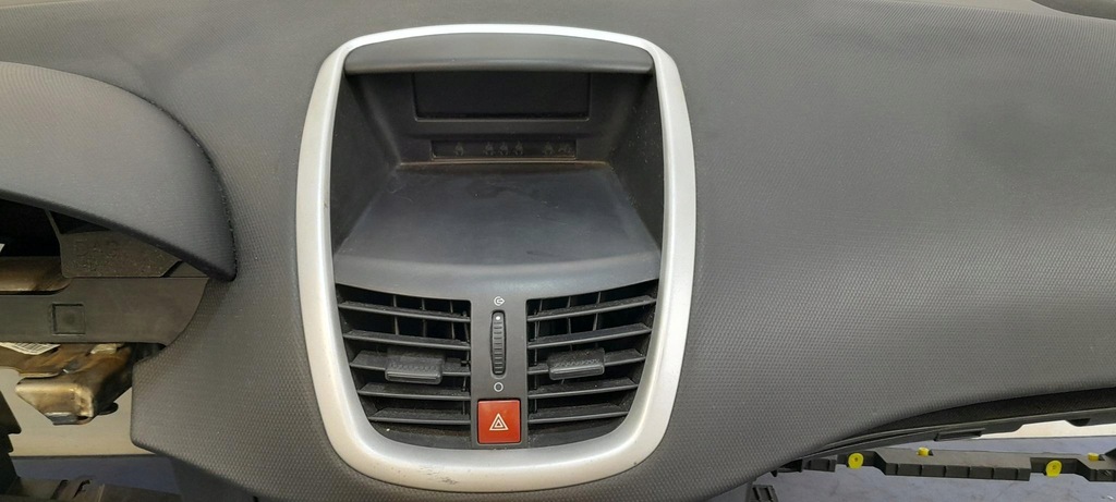 фото №6, Peugeot 207 i приборная панель приборная подушки безопасности каркас