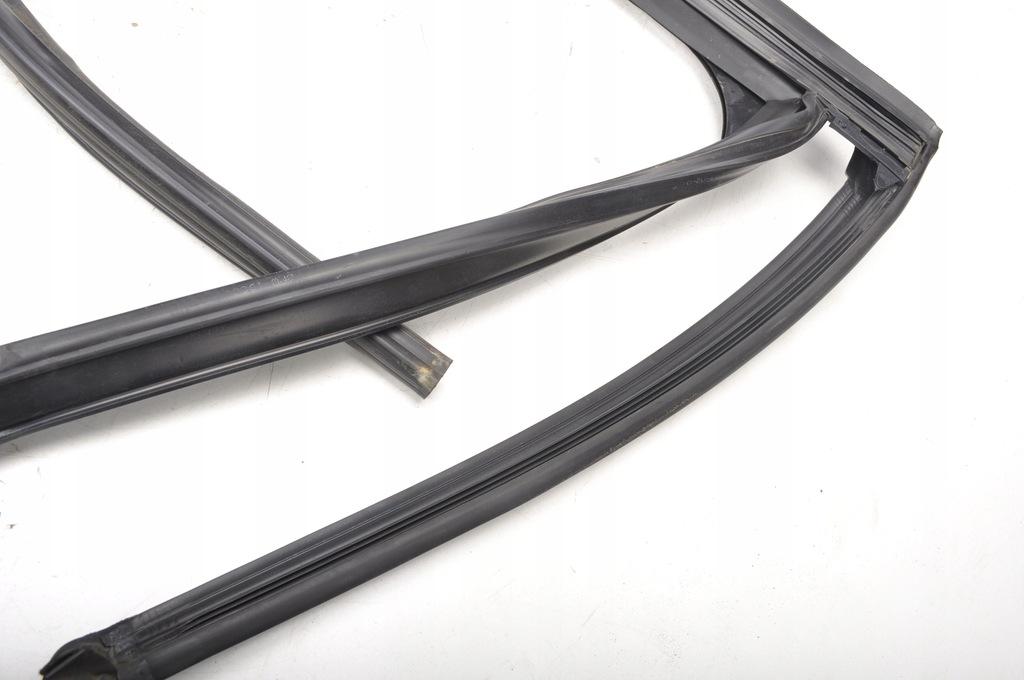 фото №9, Bmw x4 f26 прокладка дверь правый задняя