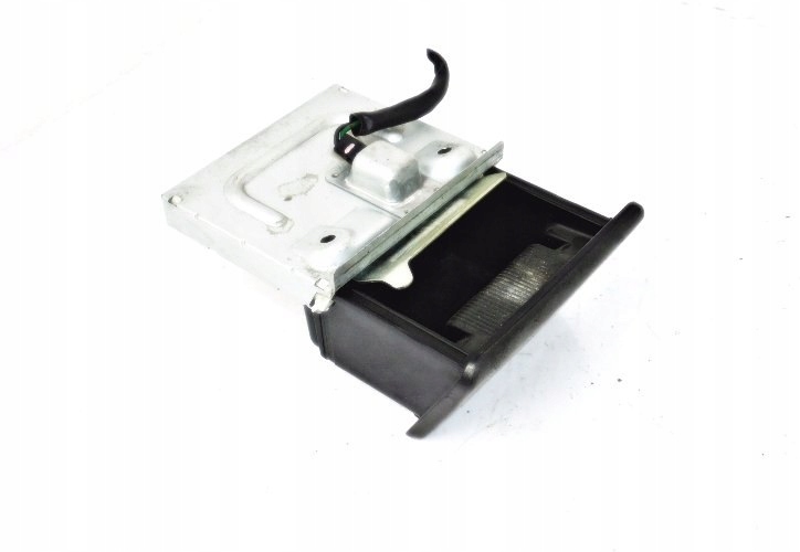 фото №1, Пепельница mitsubishi galant vi gls