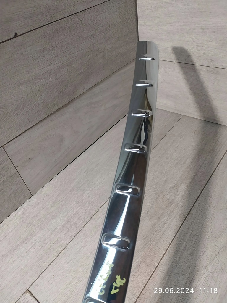 фото №6, 9175. mercedes gla молдинг хром бампер задня a2477251601