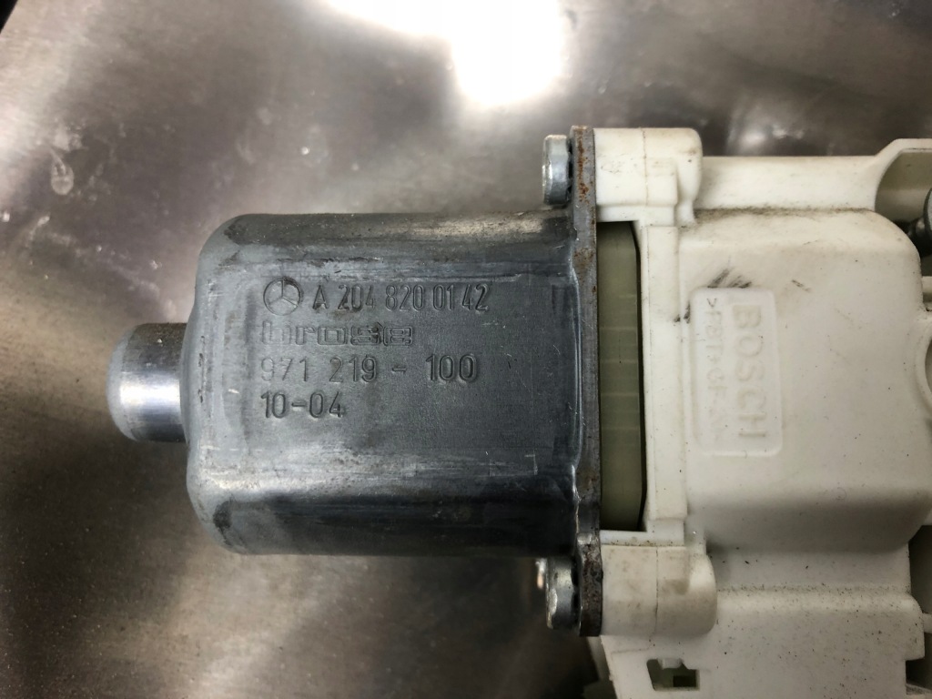 фото №5, Подъемник стекло левый перед mercedes w212 981692105