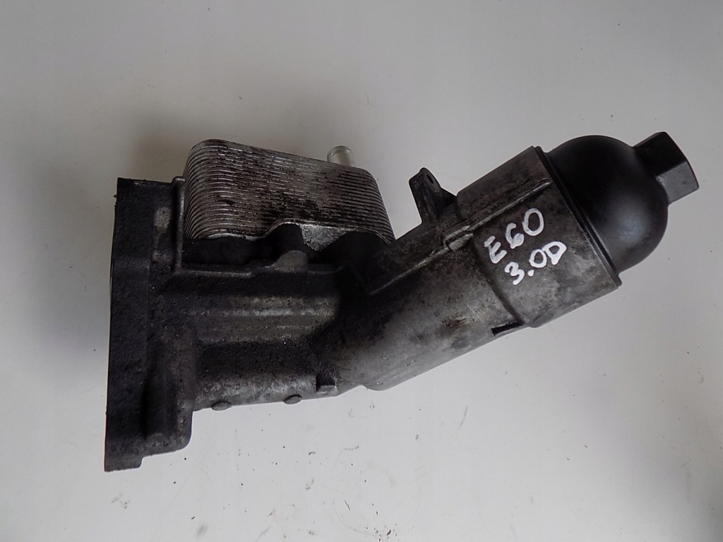 фото №1, Bmw e60 e65 3.0d m57 корпус основание фильтра масла