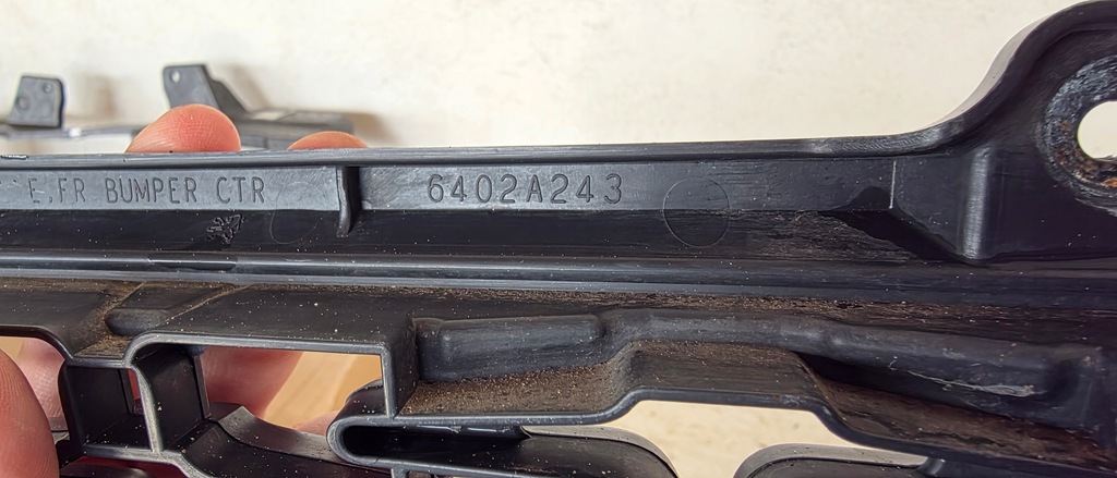 фото №11, Решётки бампера решётка peugeot 4008