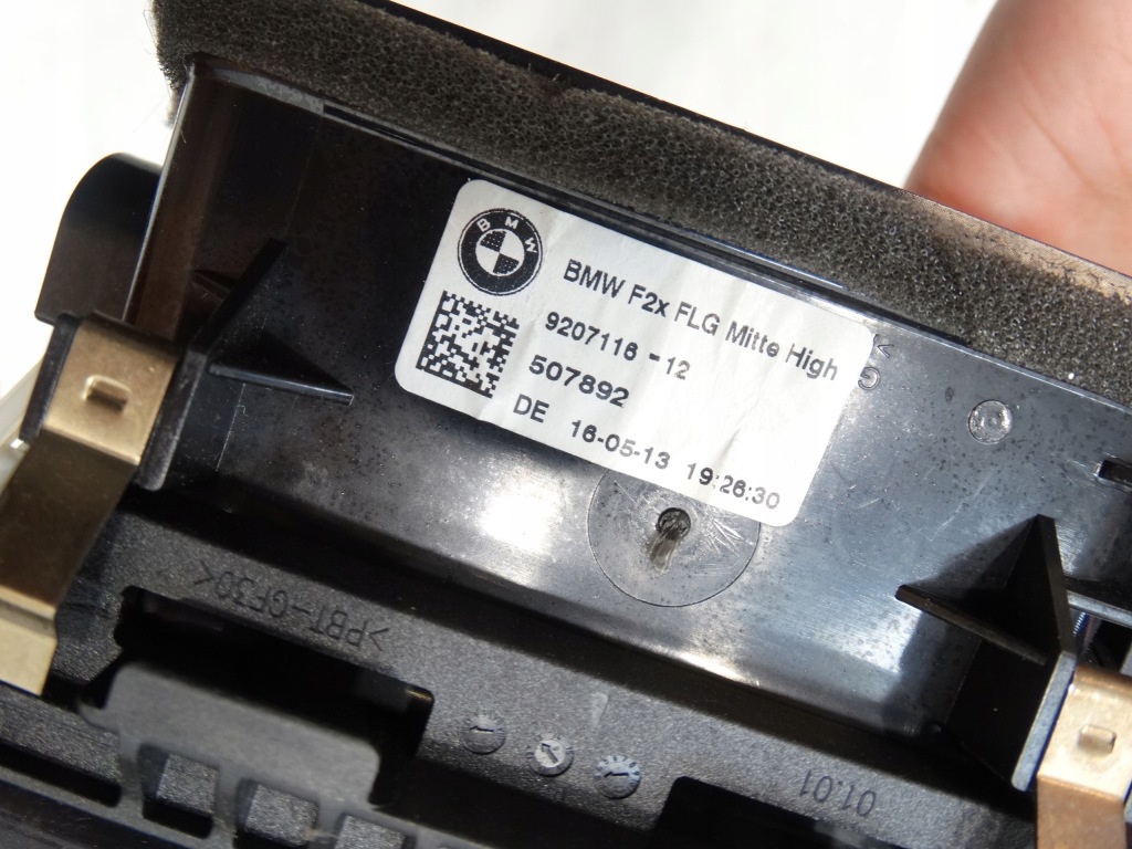 фото №11, Средняя решётка обдув bmw 1 f20 2013r. 9207116-12