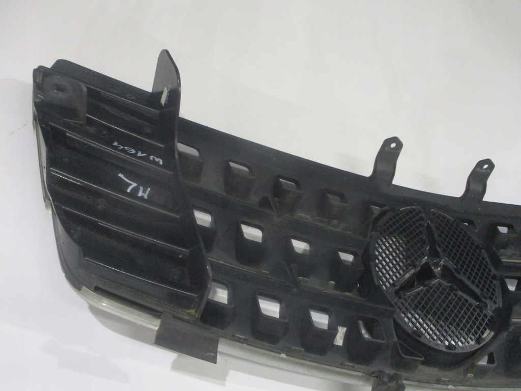 Решётка радиатора радиатора решётка радиатора mercedes w164 ml хром a1648880141 Оригинал