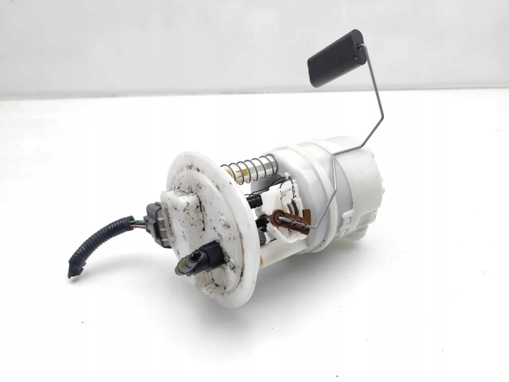 Купить Dacia duster насос топлива w бак 1.3 tce 130 бензин 96kw 131 hp suv