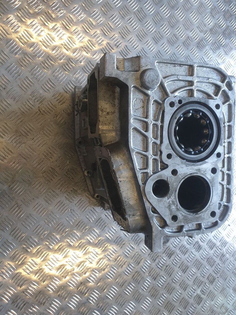 фото №7, Корпус коробки передач iveco eurocargo 2855s6