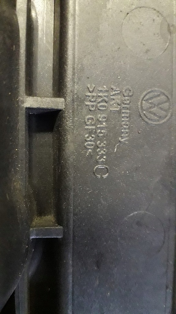 фото №10, Основание аккумулятор 1k0915333c, volkswagen оригинальный номер