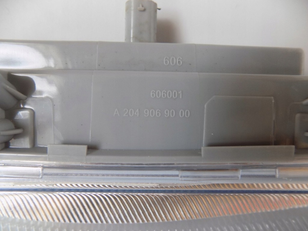 фото №5, Mercedes c klasa w204 lci противотуманная фара led правый - 4394