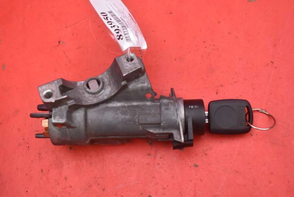 фото №5, Замок зажигания ключ 4b0905851c skoda fabia 2 ii 1.4 16v 86 km 07-10