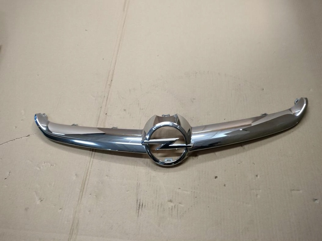 фото №1, Решітка радіатора хром решітка решітка радіатора opel astra 4 j lift оригінал bardzo гарний