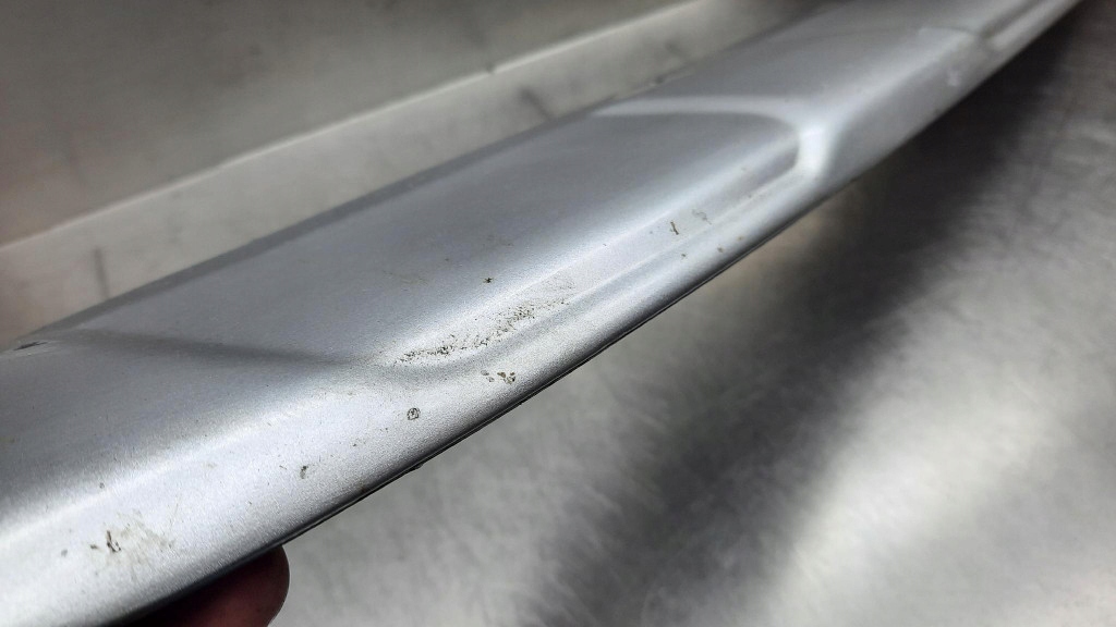 Купить Накладка спойлер бампера передний 31388786 volvo v40 ii 12-17r