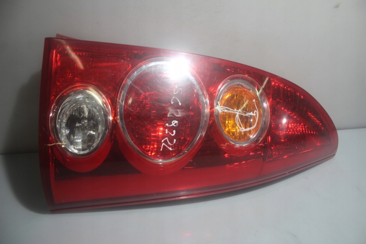 фото №1, Лампа правая задняя mazda premacy i