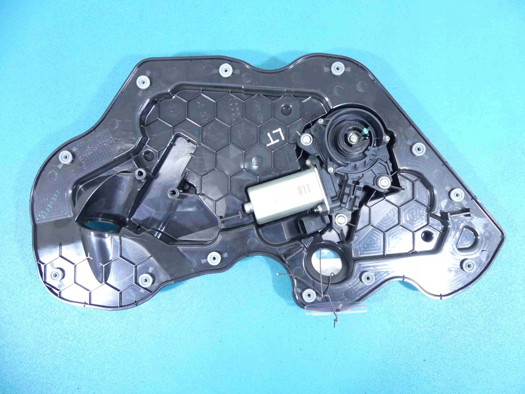 фото №1, Доводчик дверь задняя задний левый audi a8 d4 4h