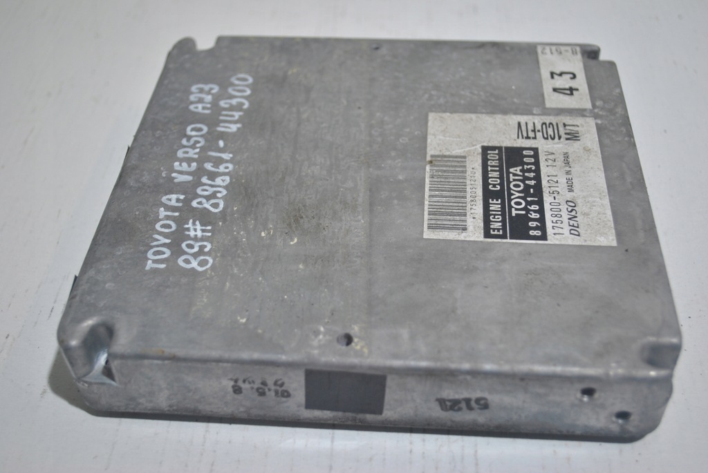 фото №7, Бортовий комп'ютер двигуна toyota avensis verso 89661-44300