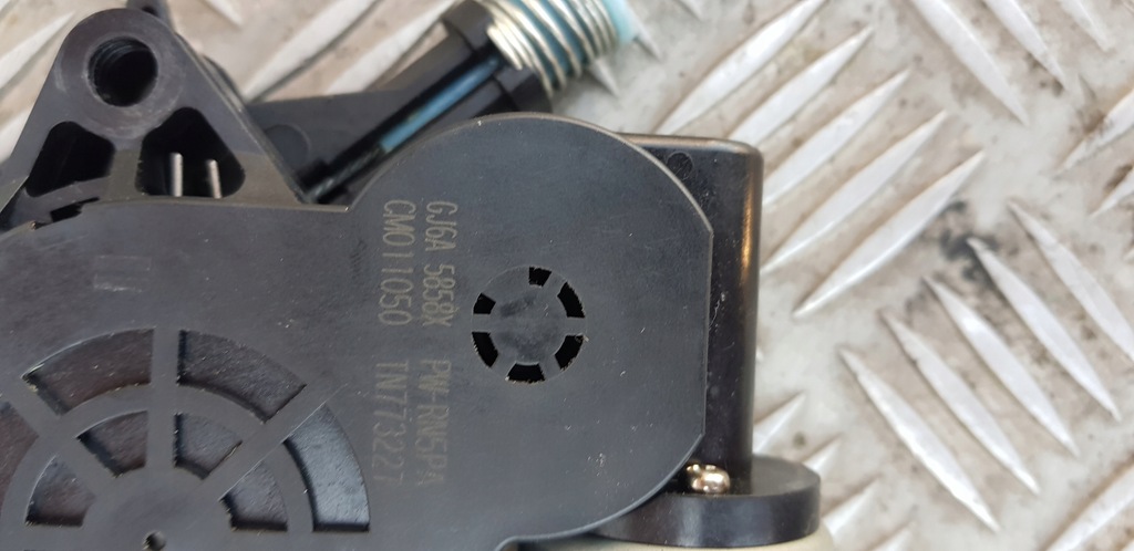 фото №10, Mazda 6 gg підйомник скло лівий правий перед