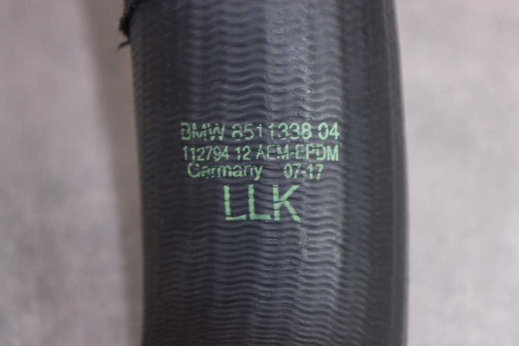 Купити Bmw f40 f44 f45 f46 x1 f48 труба шланг патрубок турбіни інтеркулер 8511338