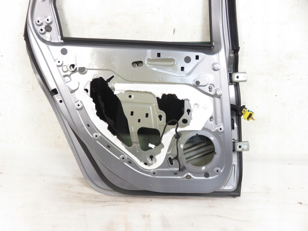 фото №5, Дверь левая задние peugeot 308 sw ii kcac kombi