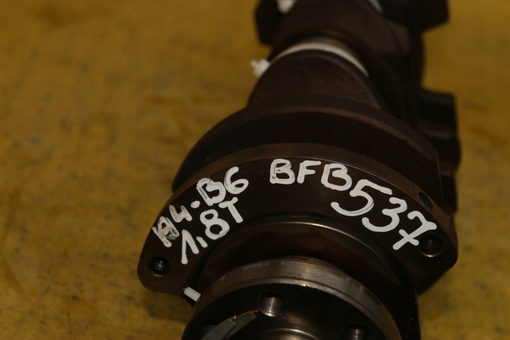 Wał колінчастий a4 b6 b7 1.8 t bfb avj awc 06ac Ціна