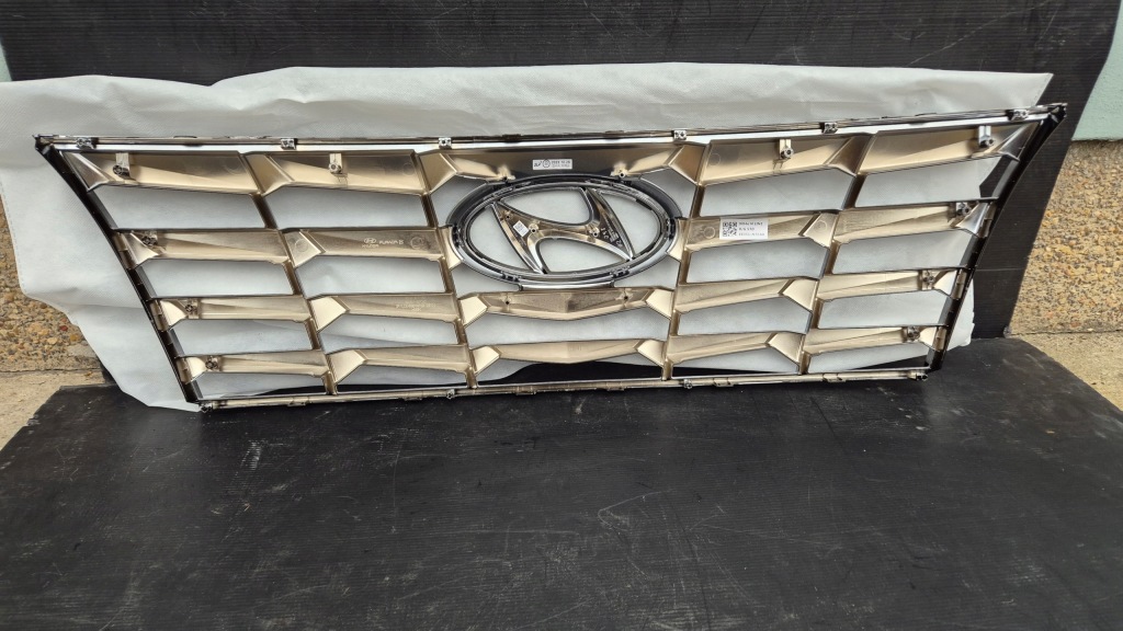 Решітка  радіатора решітка радіатора hyundai tucson iv 20- n-line 86351-n7ca0 нова оригінал ! Ціна