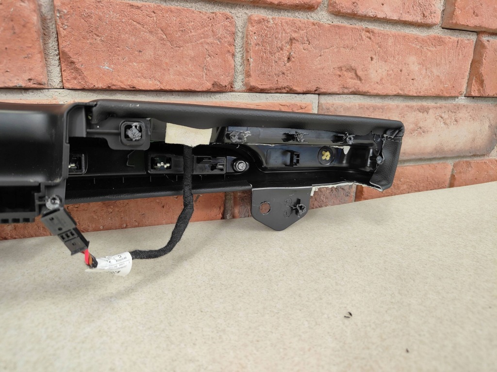 фото №13, Підлокітник накладка обшивка двері лівий bowers wilkins bmw g05 x5 g07 x7