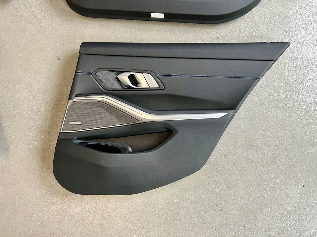 фото №8, Bmw g20 сиденья середина сиденье interior заднее сиденье полка обшивки m-pakiet harman