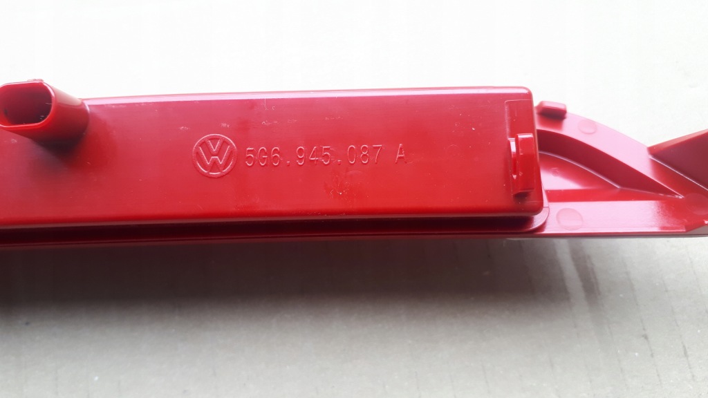 фото №3, 5g6945087a третій світло стоп vw golf vii t-roc