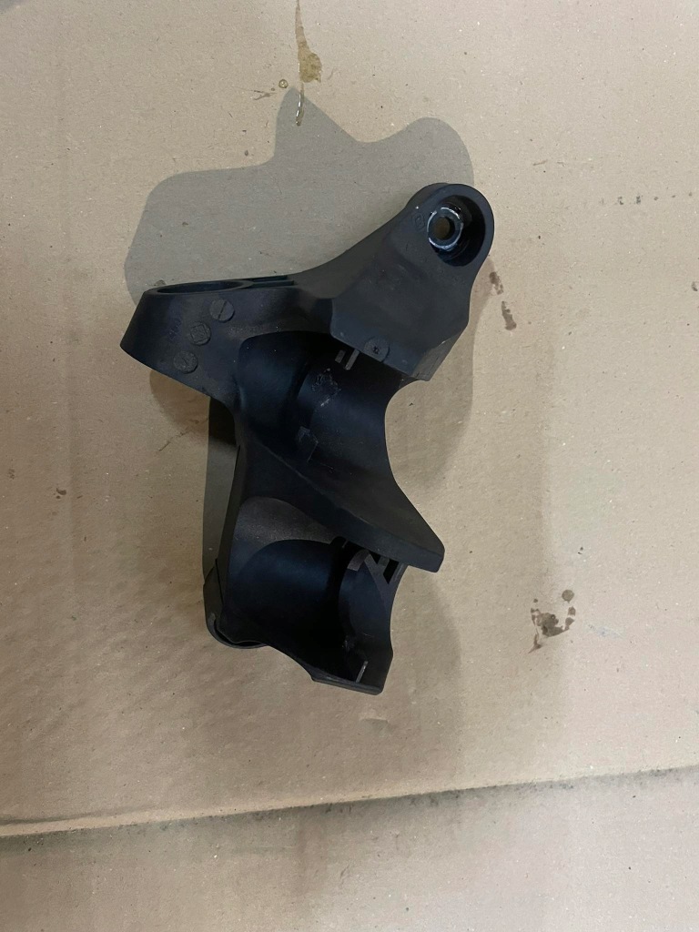 фото №1, Кронштейн кронштейн тросы передач renault dacia sandero iii 1.0 tce 344145071r