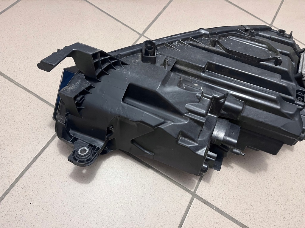 фото №14, Лампа передняя перед левая skoda octavia iv 4 5e4 full led