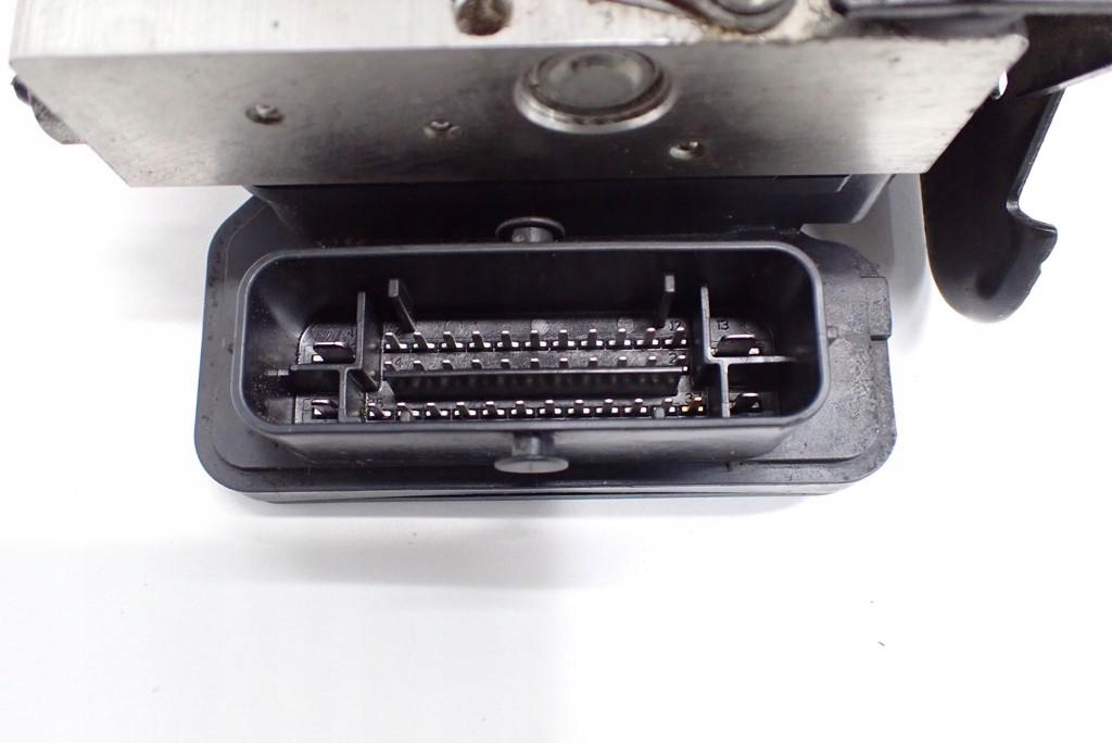 фото №9, Насос abs тормозная 6c0614517j audi a1 8x 15r