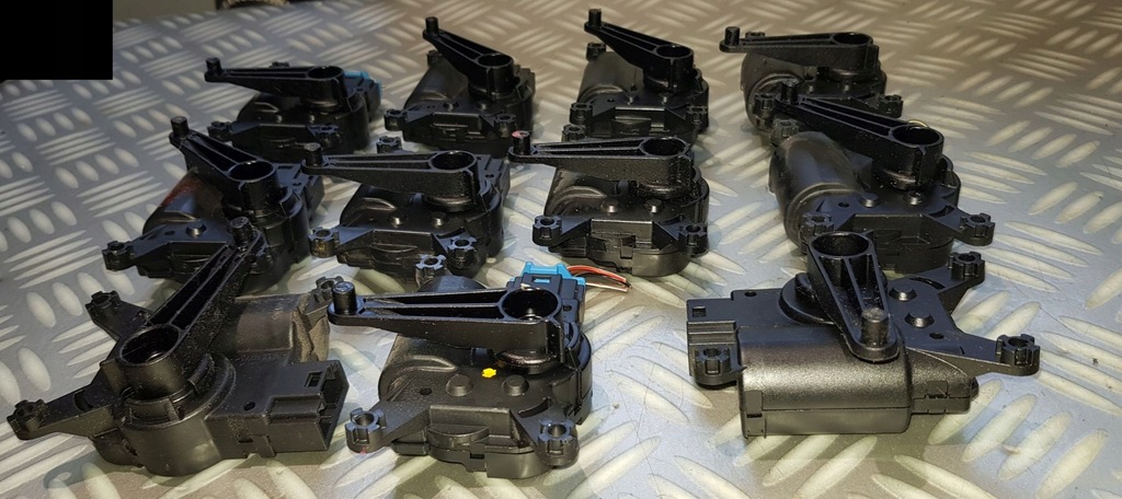 фото №8, Vw transporter t5 multivan t6 моторчик крышка тяга отопителя 7l0907511ak