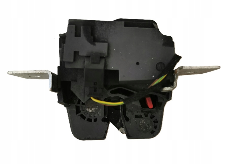 фото №1, Mercedes w169 a-klasa замок крышки багажника