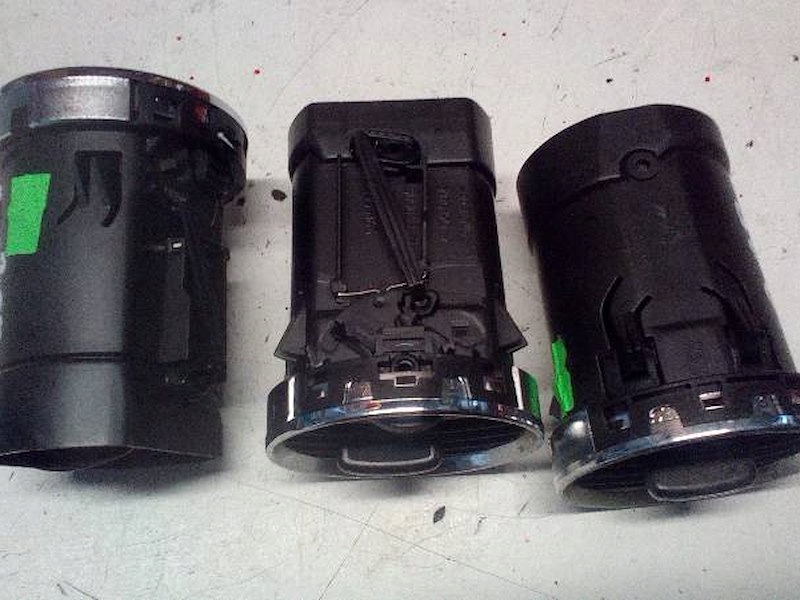 фото №5, Ґрати обдув peugeot 308