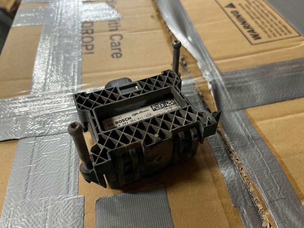 Купить Датчик радар датчик передний перед alfa romeo stelvio giulia 50555747