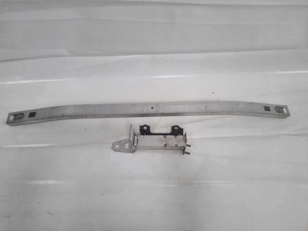 фото №1, Toyota rav4 балка нижня бампера