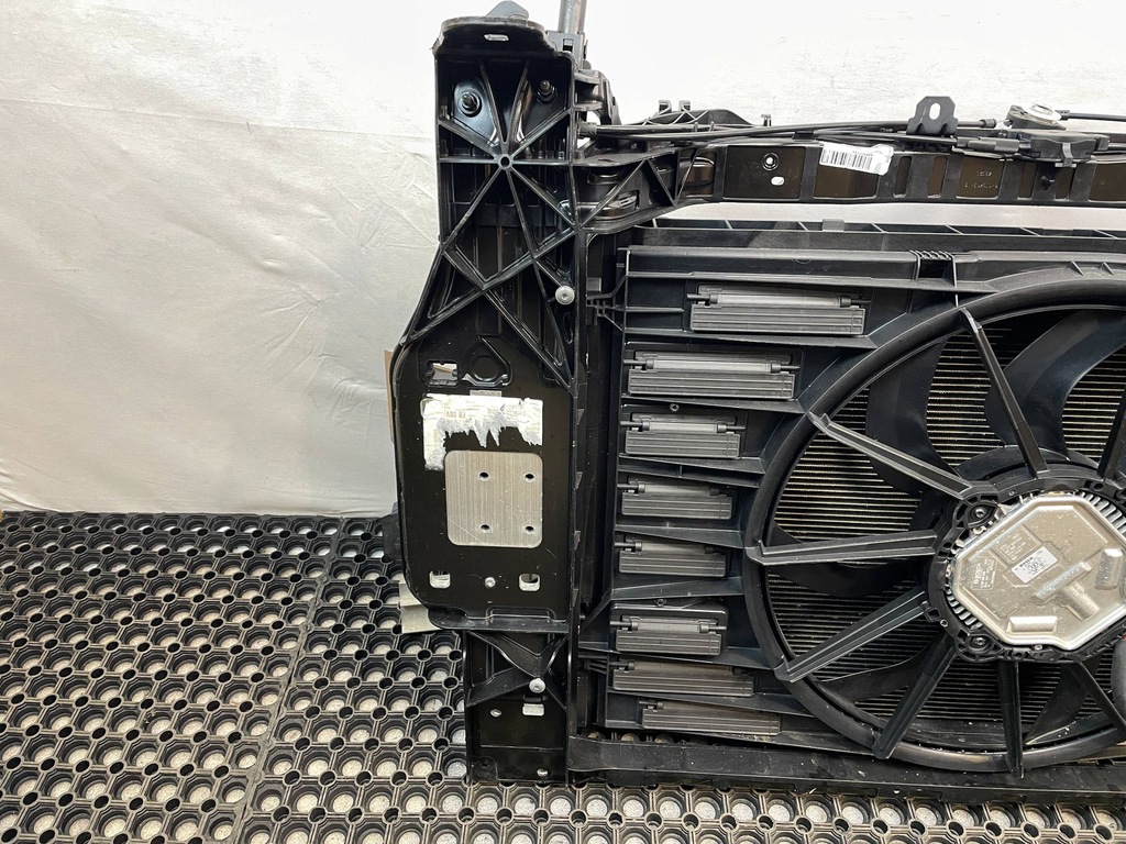 фото №13, Pas передний усилитель балка радиатор audi q8 4m 4ke 55 e-tron 2018-