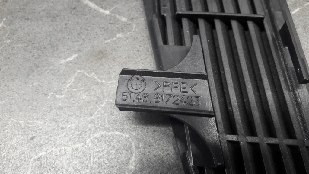 Купить 8172423 защита решётка левый задний  bmw e39