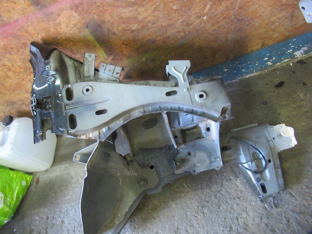 фото №1, Dacia lodgy dokker лонжерон правая четверть nv676 доставка