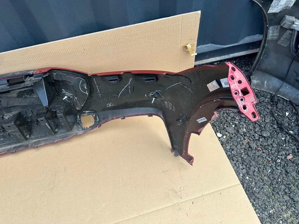 фото №9, Бампер ford mustang mach-e оригинал хороший состояние нет клеёный