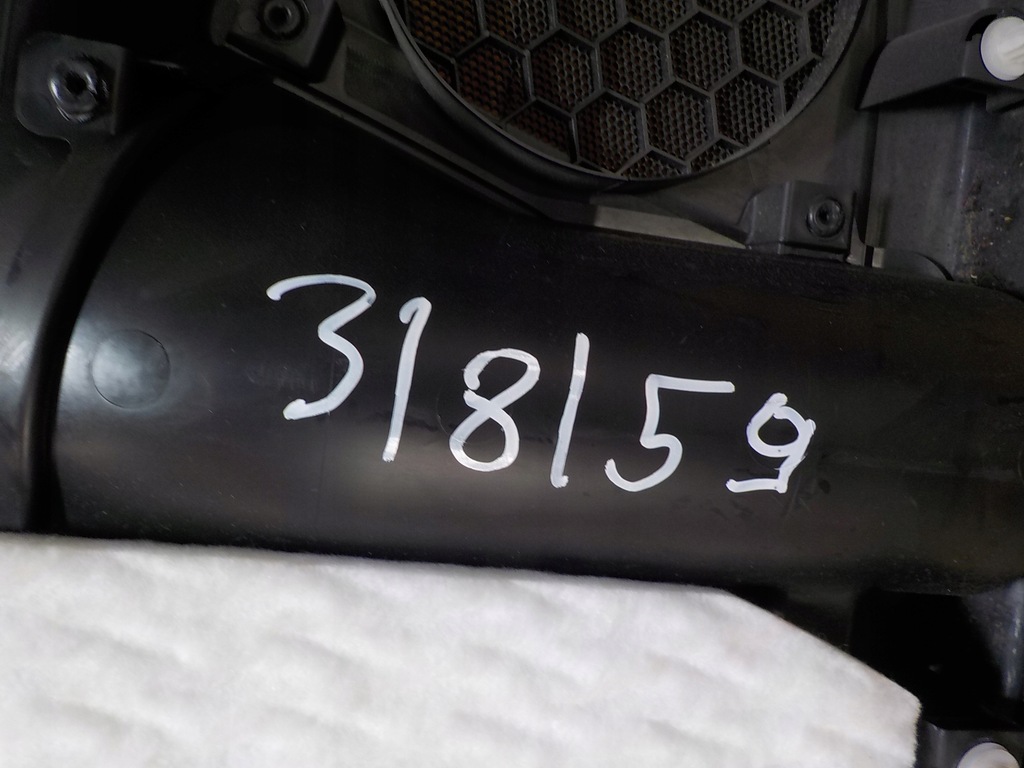 фото №4, Subaru legacy awd 2.0d обшивка двері правий задня