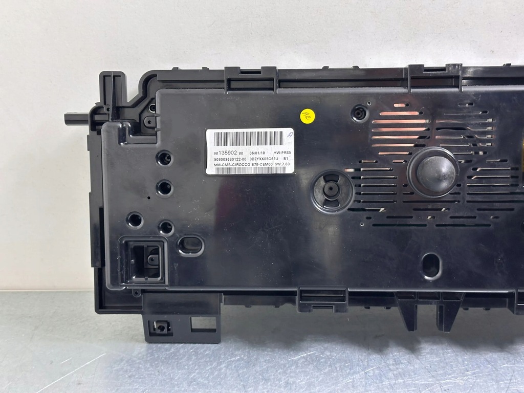 фото №8, Citroen c4 spacetourer 2018 счетчик / спидометр